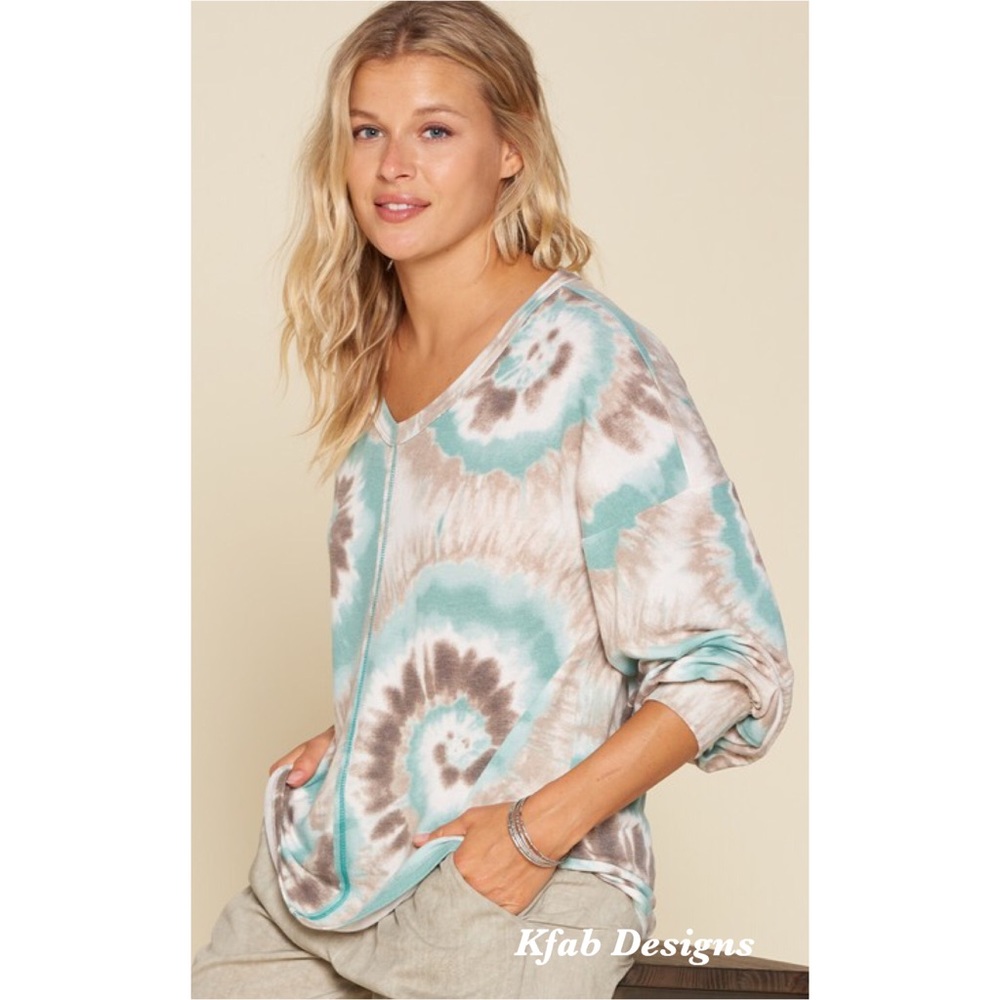 ❤️LAST! V Neck Spiral Tie Dye French Terry Top! - Picture 2 of 5